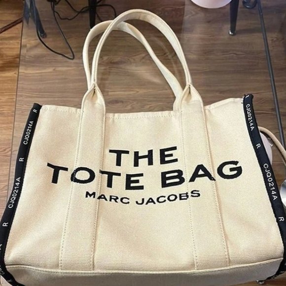 Ｍarc Jacob The Tote Bag Medium NEW
